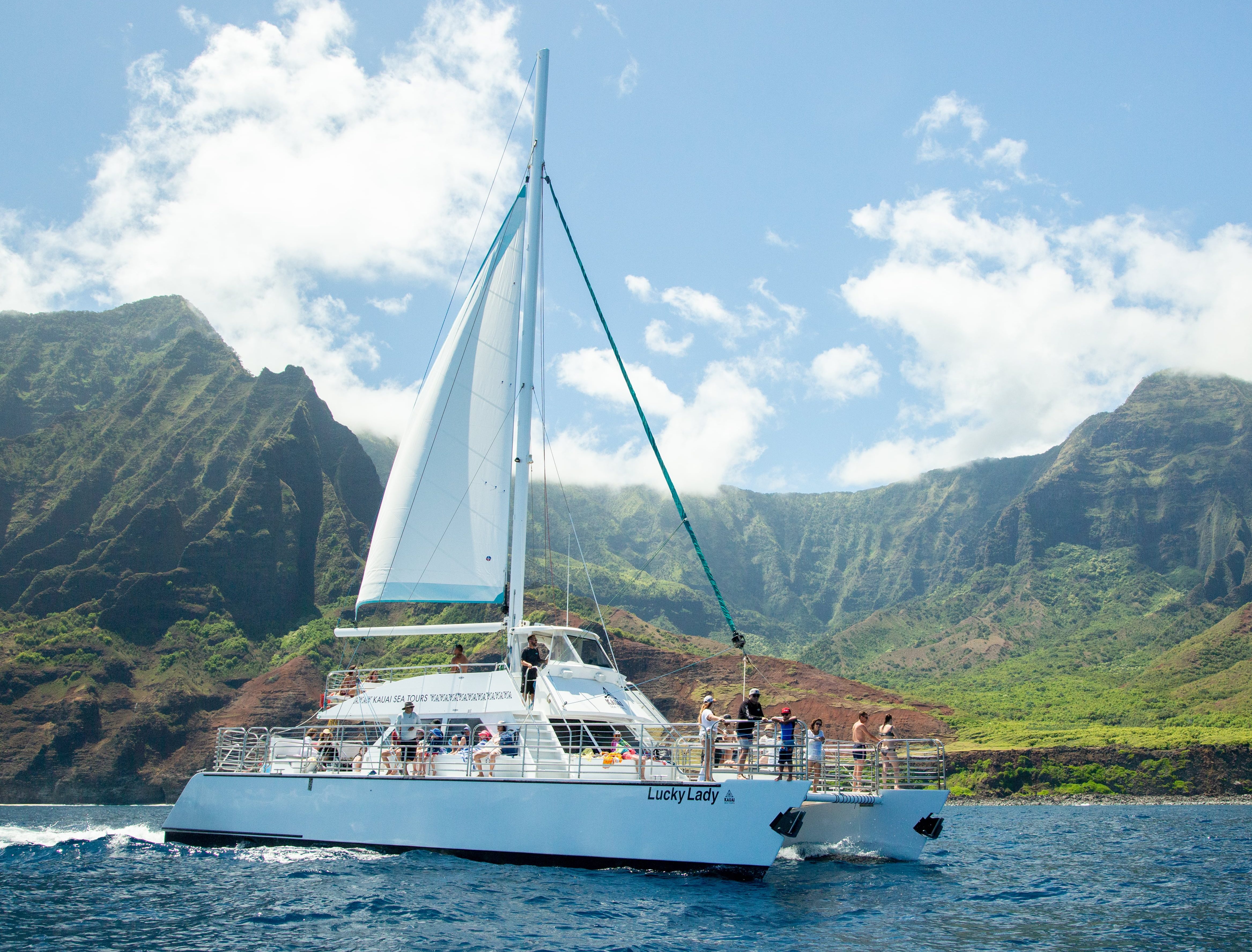 Kauai Sea Tours: About Us - Your Nā Pali Coast Adventure